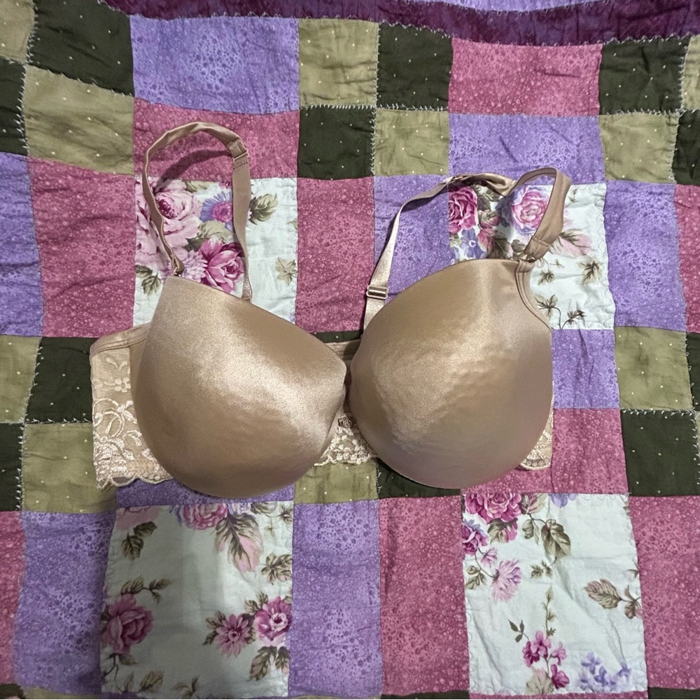 Cacique Convertible Underwire‎ Taupe Bra 40DDD